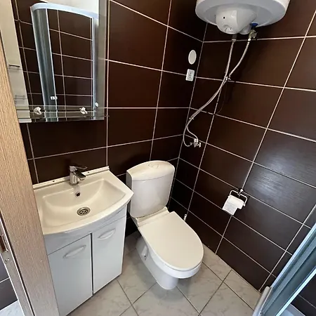 Apartman/sobe V&g 3* Kastela