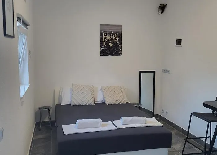 Pensionat Apartman/sobe V&g